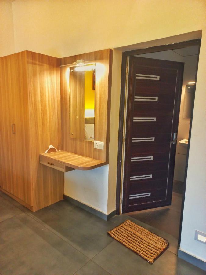Happy Holidays Resort Kanthalloor Ngoại thất bức ảnh
