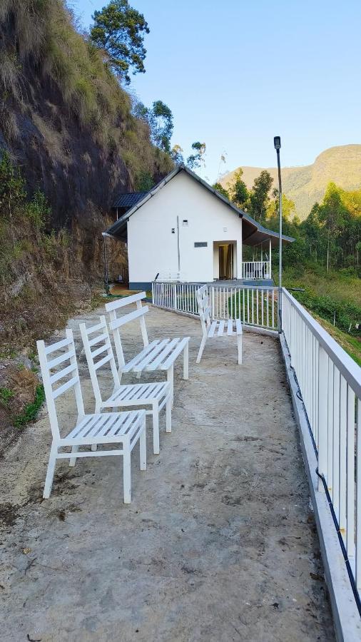 Happy Holidays Resort Kanthalloor Ngoại thất bức ảnh
