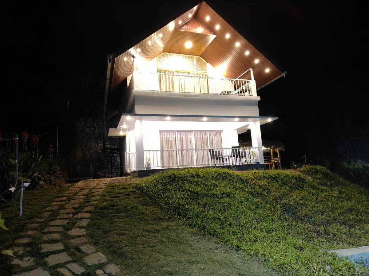 Happy Holidays Resort Kanthalloor Ngoại thất bức ảnh